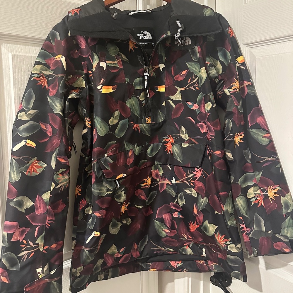 The North Face Ski/Snowboard Pullover Jacket Black Toucan Size Medium